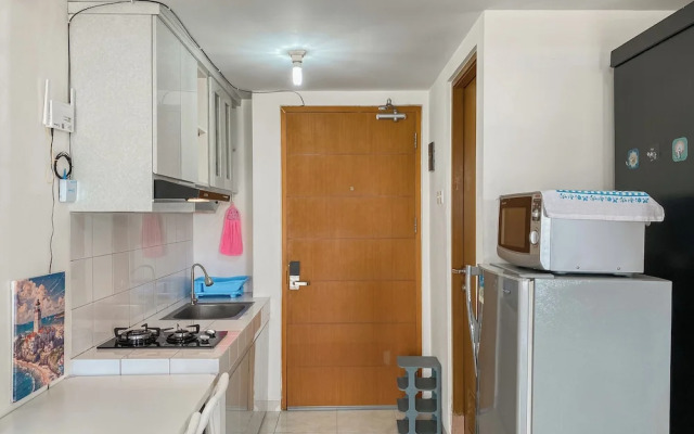 Cozy and Simply Studio Apartment Margonda Residence 2