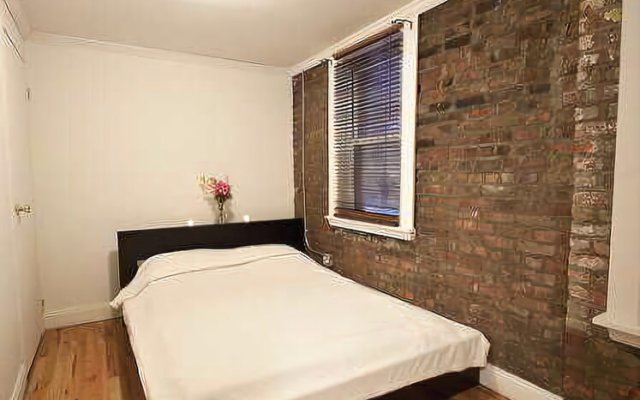 Nolita 4 Bedroom Apartment With Terrace, Sleeps 8