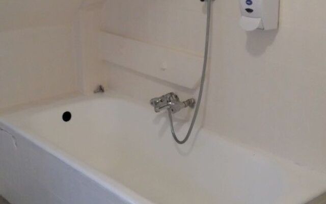 Budget Inn Barbizon-Fontainebleau