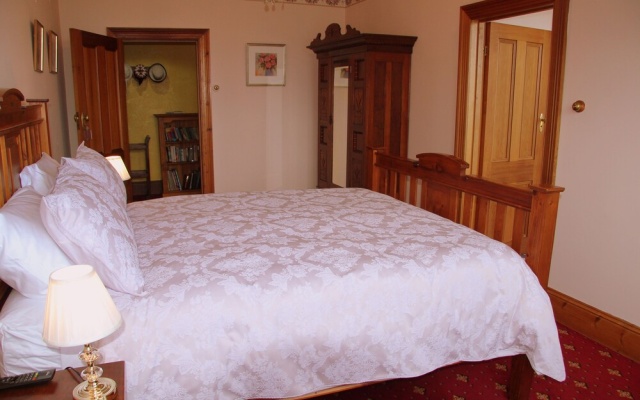 Jensens Bed and Breakfast – Guest Rooms – Beauty Point