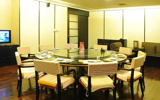 Windsor Park Hotel