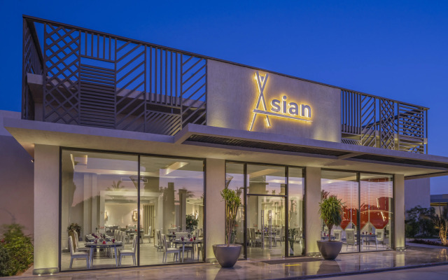 Rixos Premium Magawish Suites and Villas
