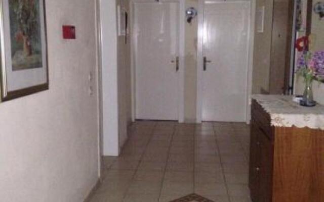 Aktaion Hotel