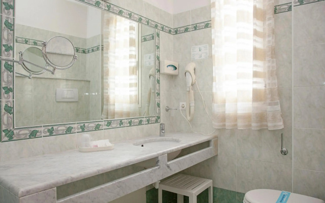 Hotel Elpiro