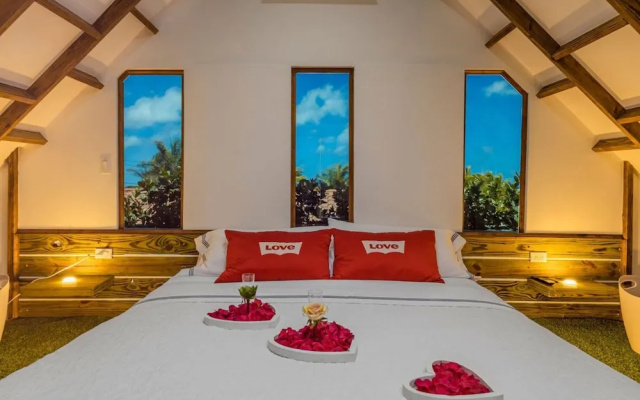 Private Retreat w 5 BR Spa Pool Jacuzzi