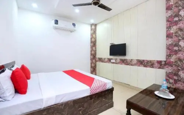 Hotel Blu Hill by OYO Rooms