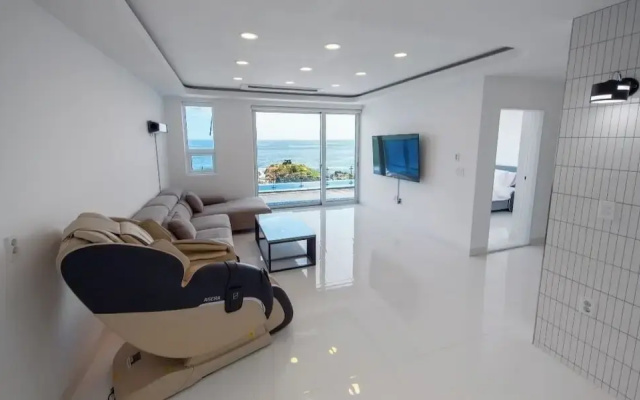 Exit Full Villa