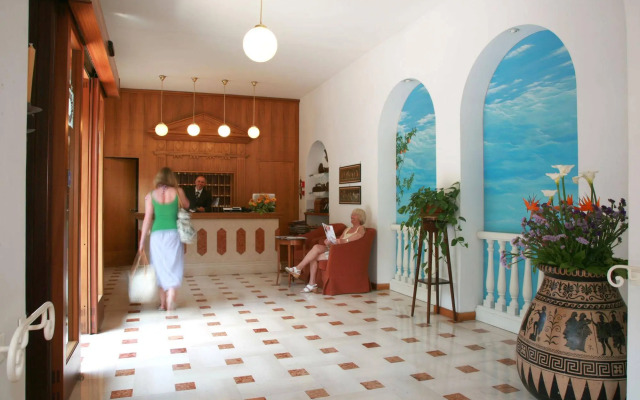 Hotel Girasole