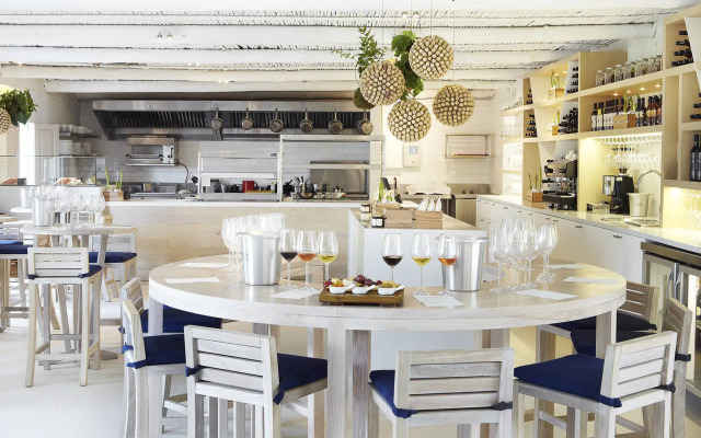 Mont Rochelle Hotel & Vineyard