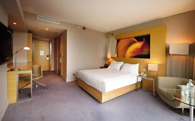 The Manchester Deansgate Hotel by IHG