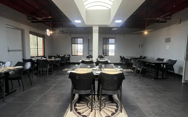 Le Ideal Suites