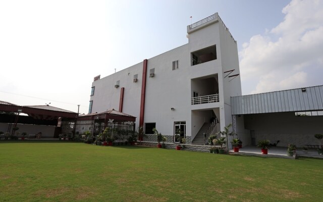 Oyo 17291 Shree Ram Palace
