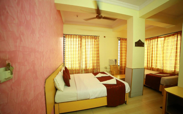 Hotel Pearl Inn