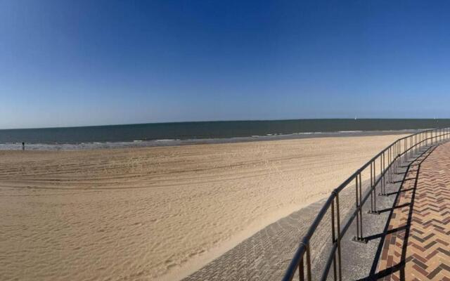 Beautiful 2-bed Apartment in Wenduine