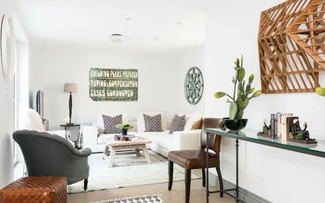 3 Bedroom House with Ensuites and Garden