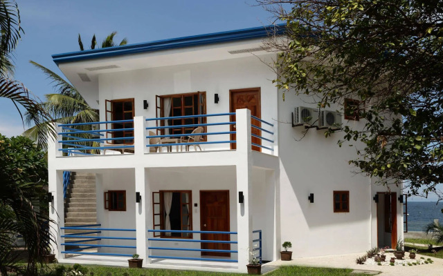 Villa in Blue