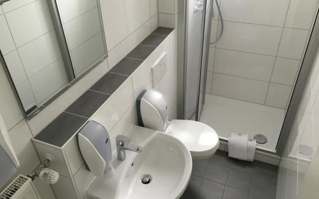 Carl Hostel München