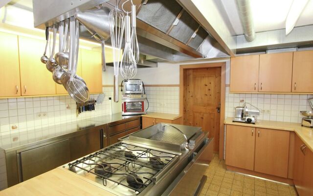 Cozy Chalet in Tyrol Near Ski Area