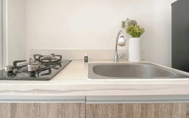 Relaxing And Serene 1Br At Vittoria Residence Apartment