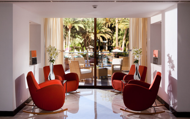 Seaside Palm Beach
