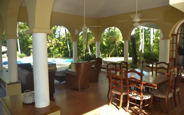 Oceania five Bedrooms Suite