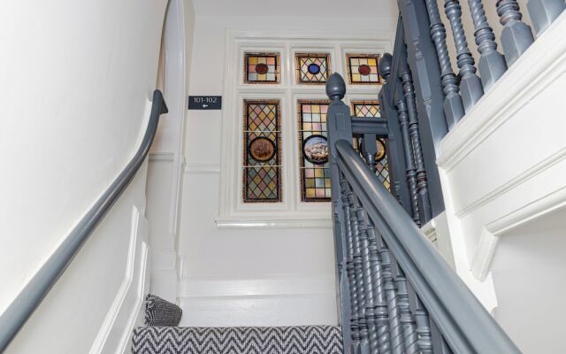 Woodford Hotel