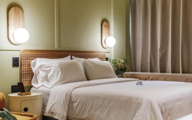 The Somos Flats Provenza