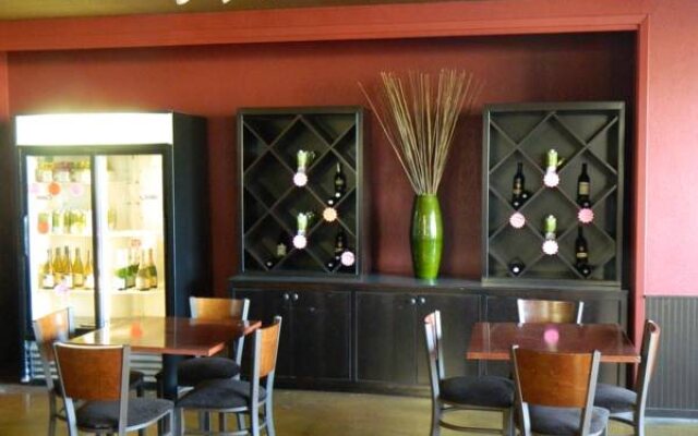 Palms Inn
