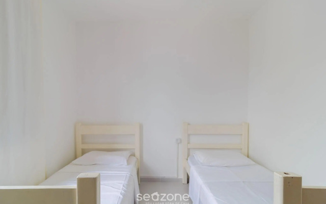 Apto lindo a 350m da Praia de Canasvieiras ACE0201