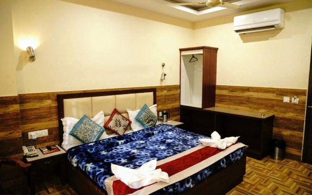 Hotel Vishnu Inn Dehradun by Goroomgo