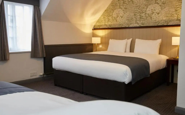 Ravensworth Arms Hotel