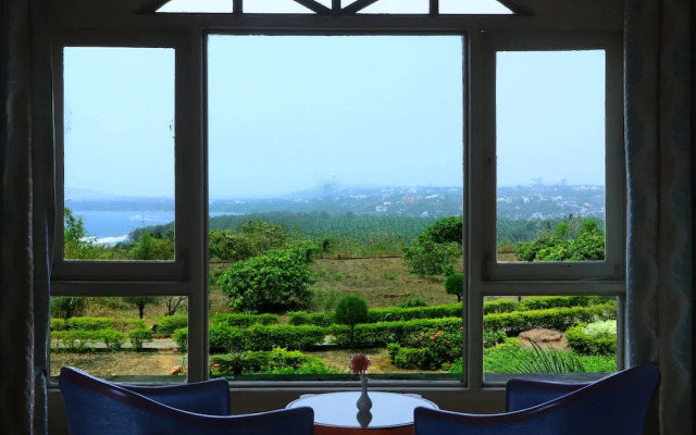 Kohinoor Samudra Beach Resort