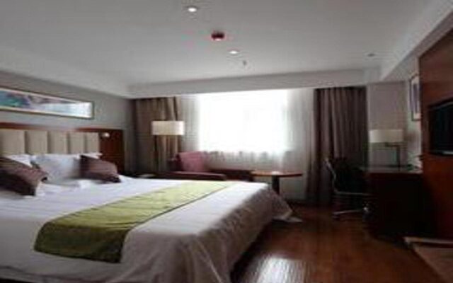 Xingang Holiday Hotel