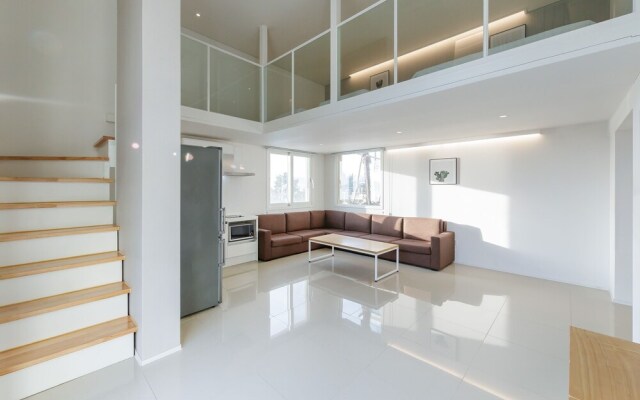 Laterrace Cove Suite