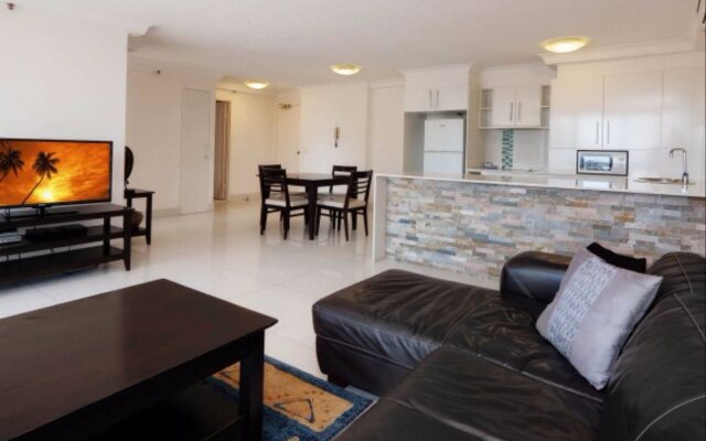 Surfers Century Oceanside Apartments