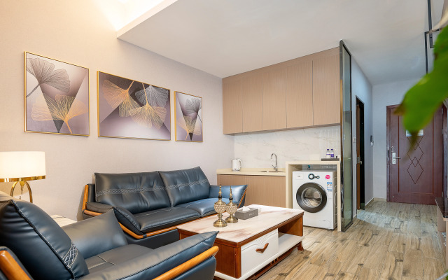 Changfeng Future Apartment Hotel