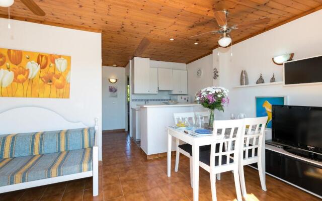 Apartamento En Complejo de Zonas Ajardinadas-C11