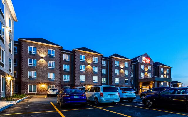 Best Western Plus Dartmouth Hotel & Suites