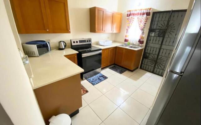 Modern Luxury 2 Bedroom