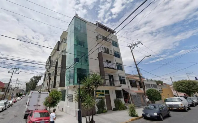 Private Penthouse / Penthouse Privado