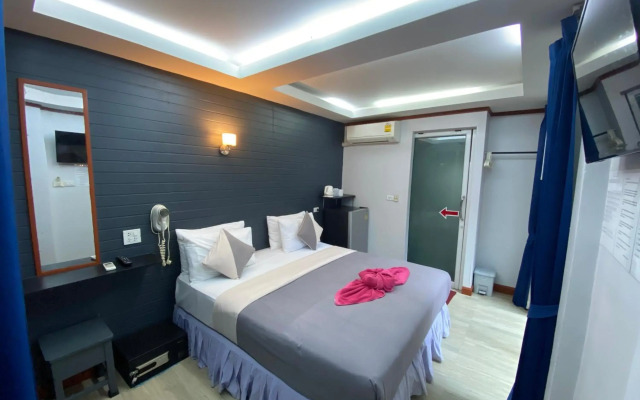 Sinsamut Koh Samed Hotel