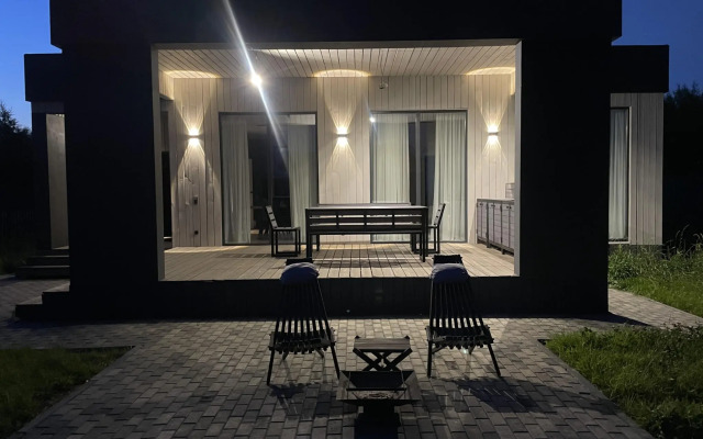 House with panoramic windows