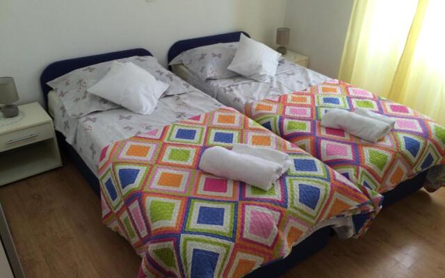 Apartments Tudor Nikola