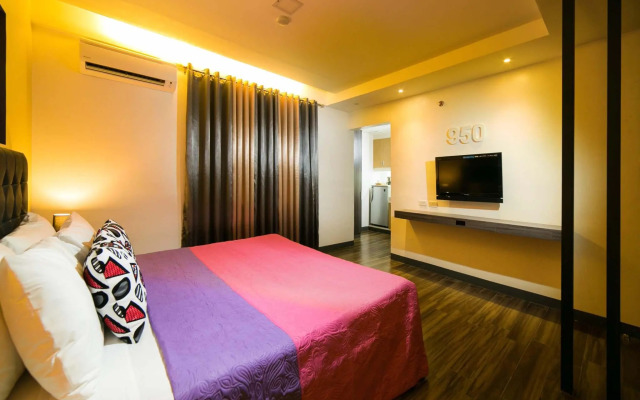 950 Condotel