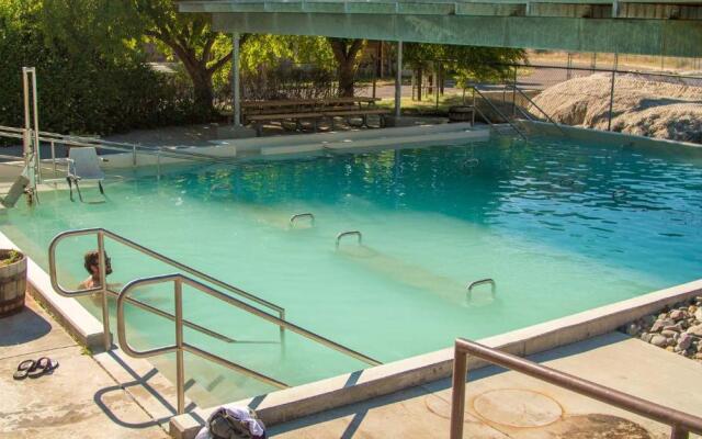 Two Rivers Inn