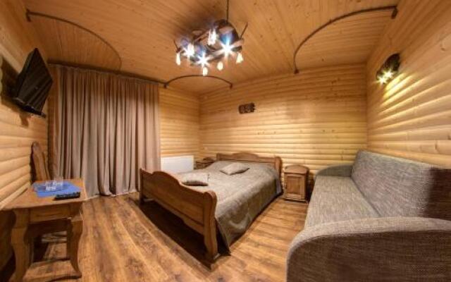 Lavina Hotel