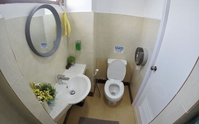 Why Not Hostel and Kitchen
