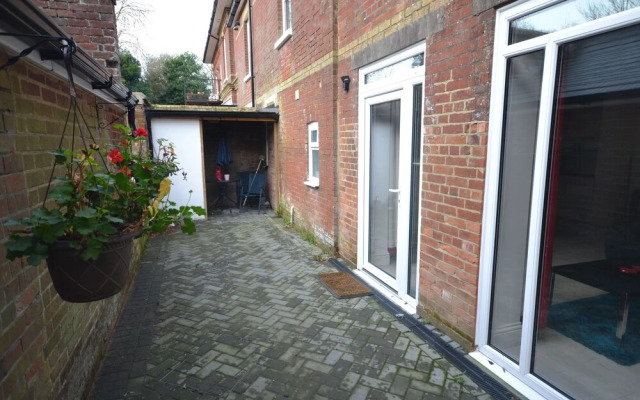 Yew Tree Apartment Two Ryde