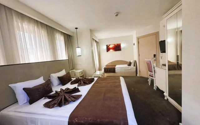 Taximtown Hotel