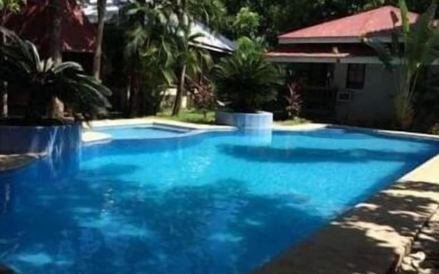 The Pelican's Resort